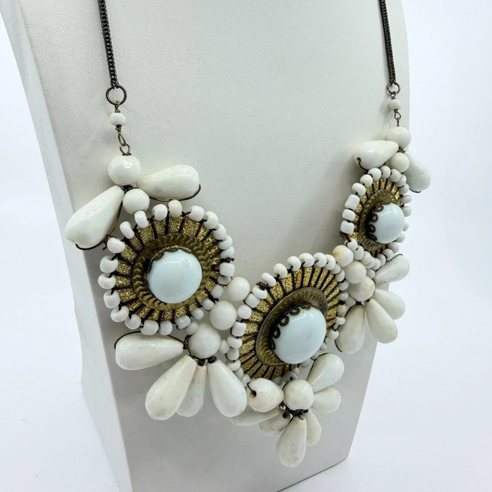 VTG White Faux Stone Brass Tone Bib Necklace Boho Chunky Statement Costume Goth